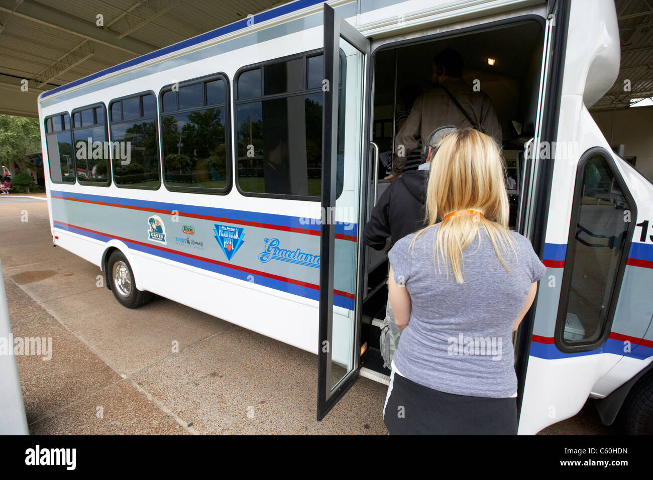 tourists boarding shuttle tour bus to graceland memphis tennessee usa Stock Photo
