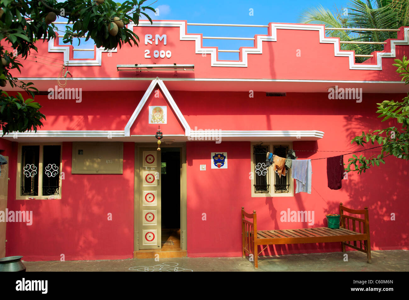 Coloured house Athoor Village Tamil Nadu South India Stock Photo