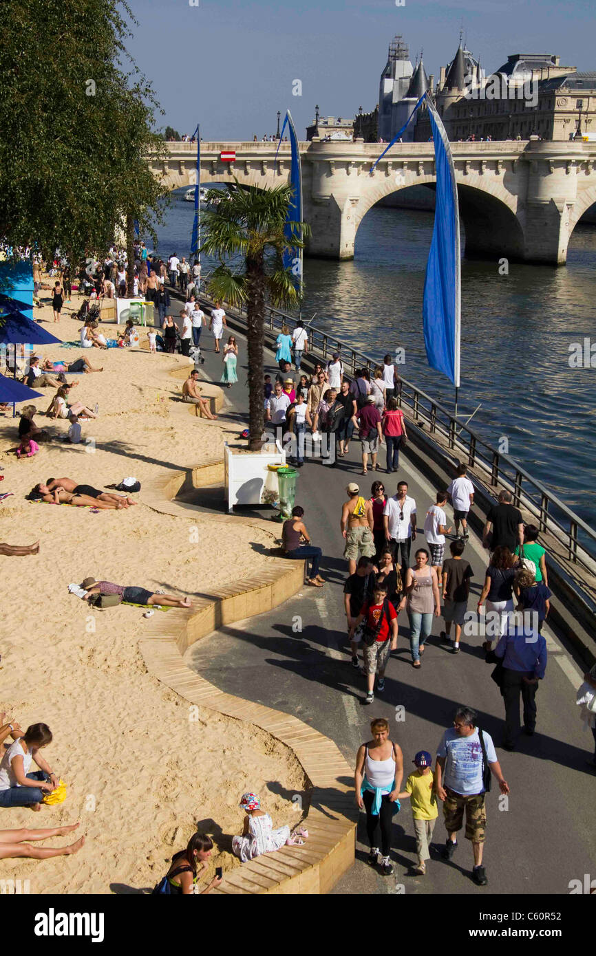 Paris Plage Quais De La Seine Paris France Stock Photo