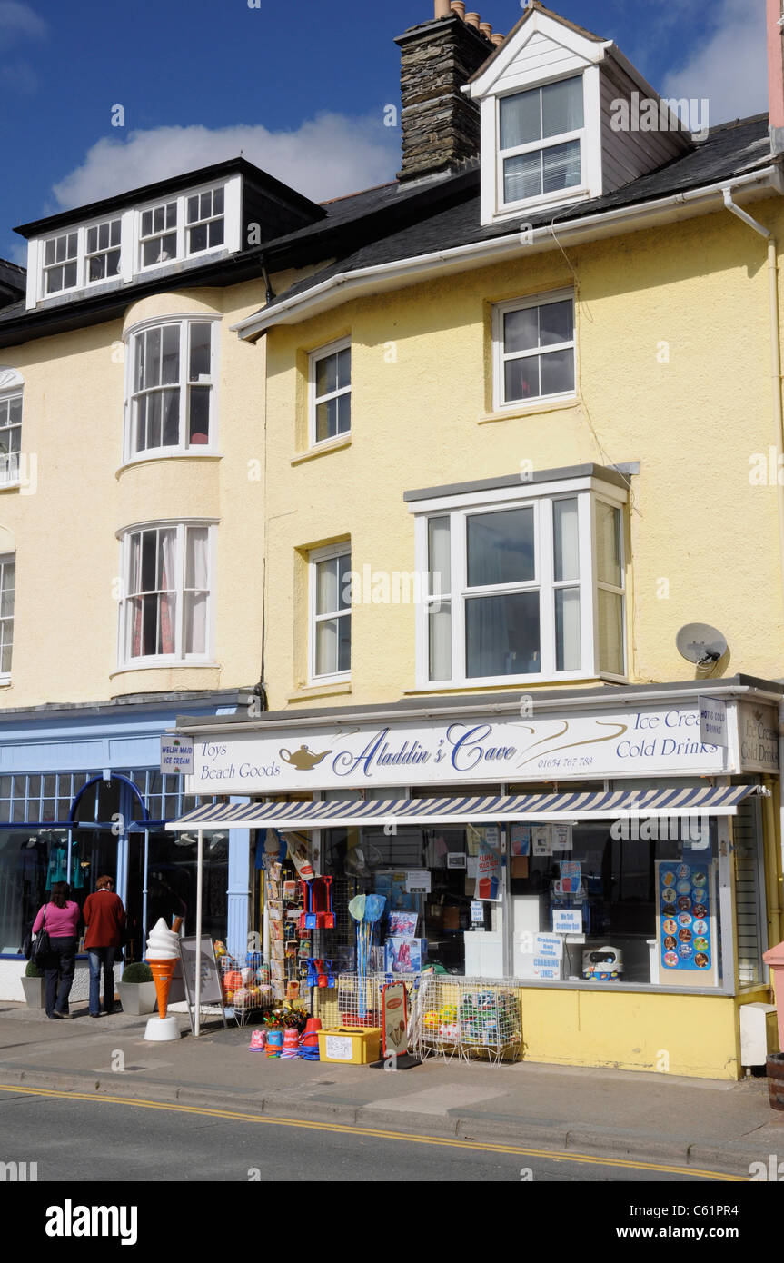 Shop, Aberdovey (or Aberdyfi), Gwynedd, Wales, UK Stock Photo Alamy