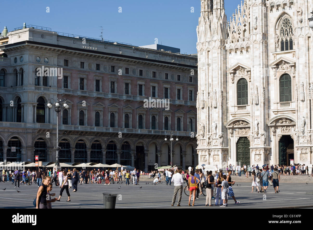 Piazza Del Duomo Milan Italy Stock Photo Alamy