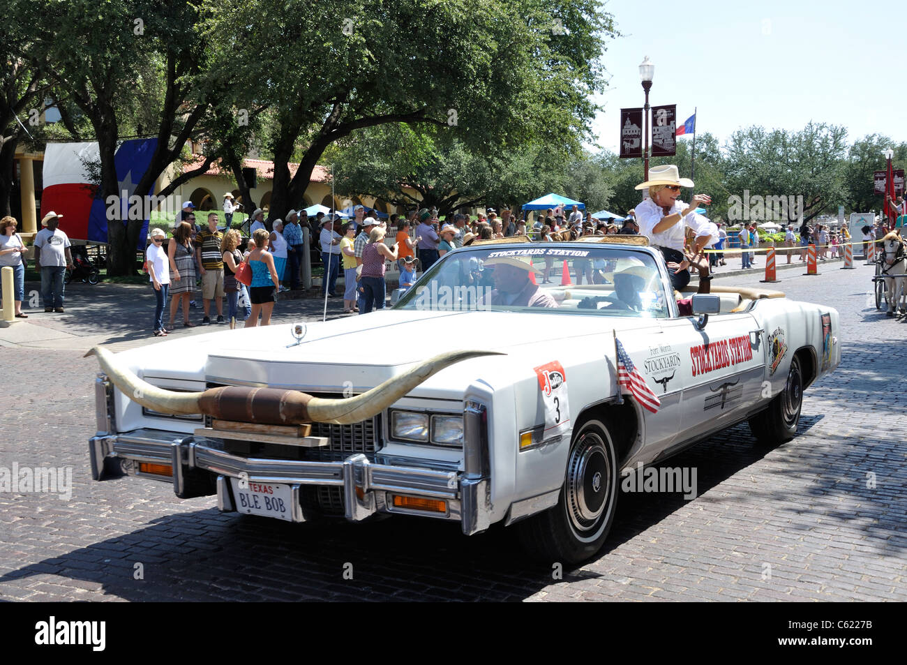 Cadillac convertible with longhorn steer horns, National Day of the American Cowboy, parade