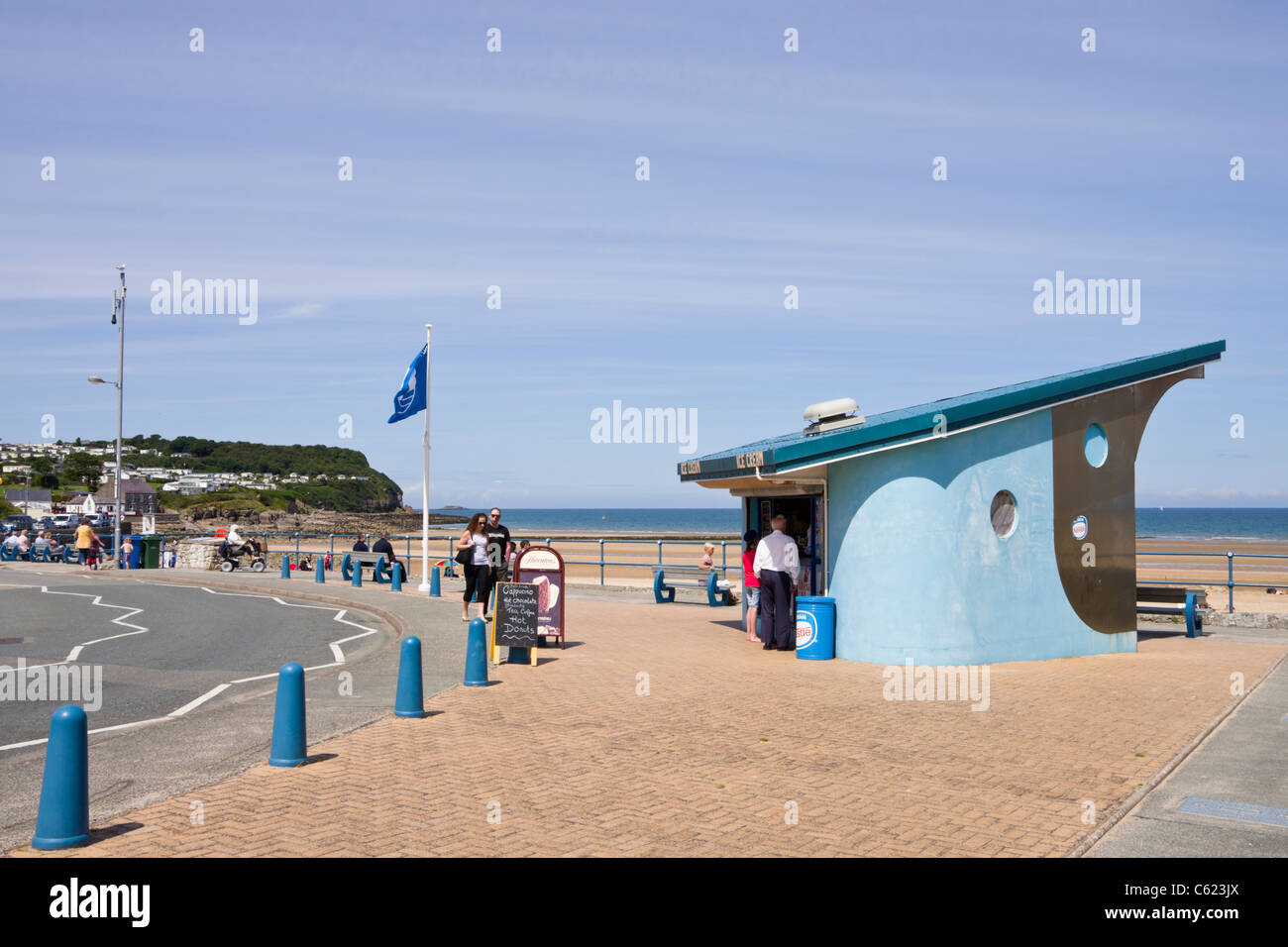 Benllech, Anglesey, North Wales, UK. Ice cream parlour selling ice