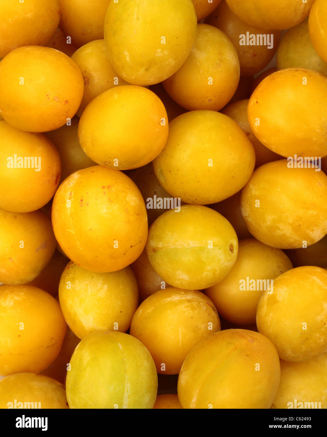 Small yellow plums hires stock photography and images Alamy