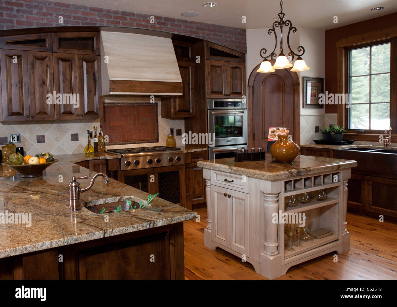 Image showcasing Gourmet kitchen in a luxury mountain home Stock Photo - Alamy