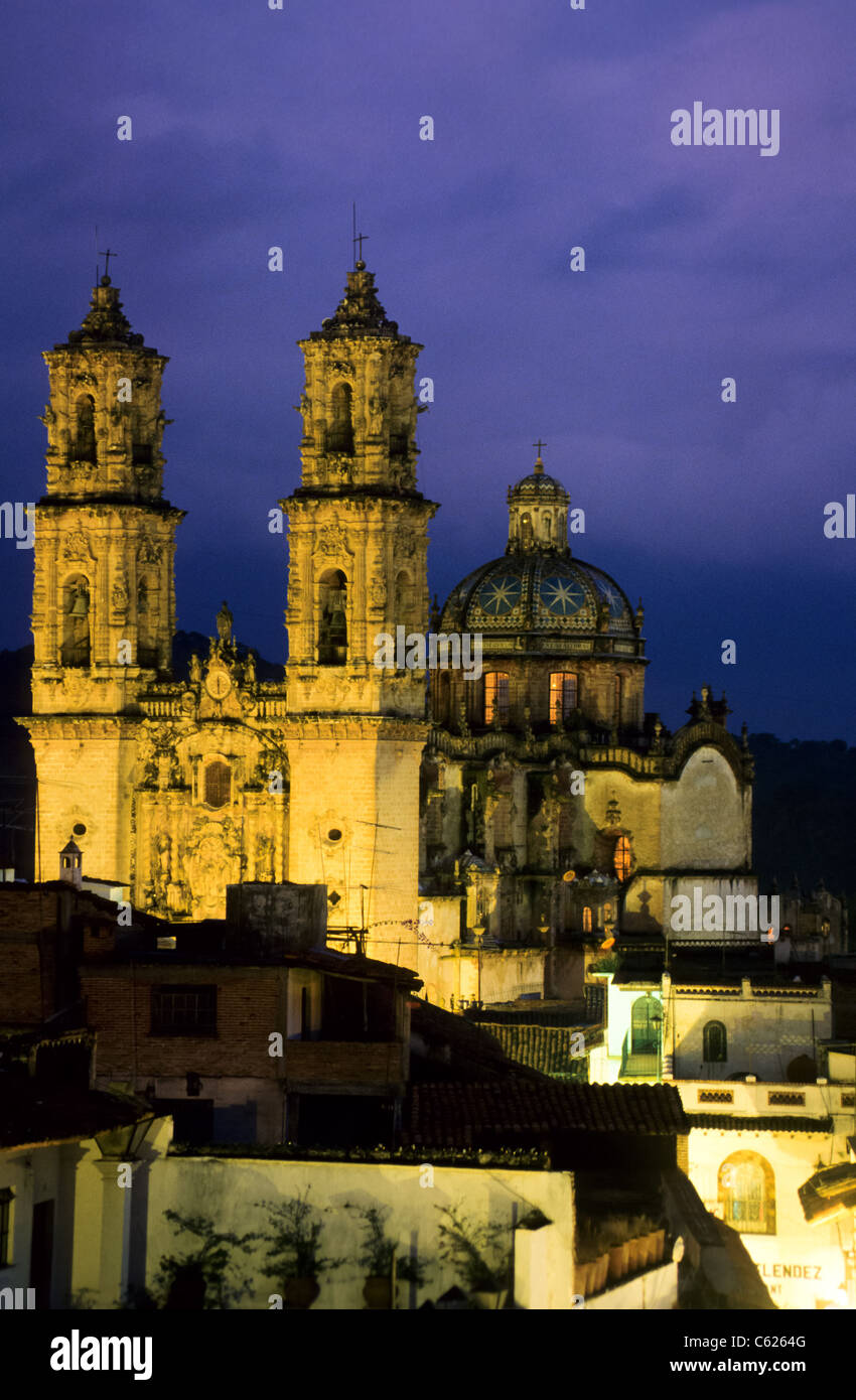 Santa Prisca Cathedral at twilight in Taxco Mexico Stock Photo - Alamy