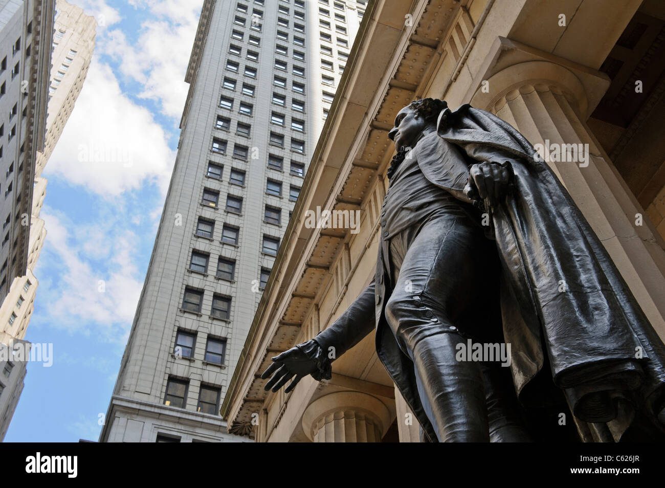 Washington Statue, New York City, Manhattan, USA Stock Photo Alamy