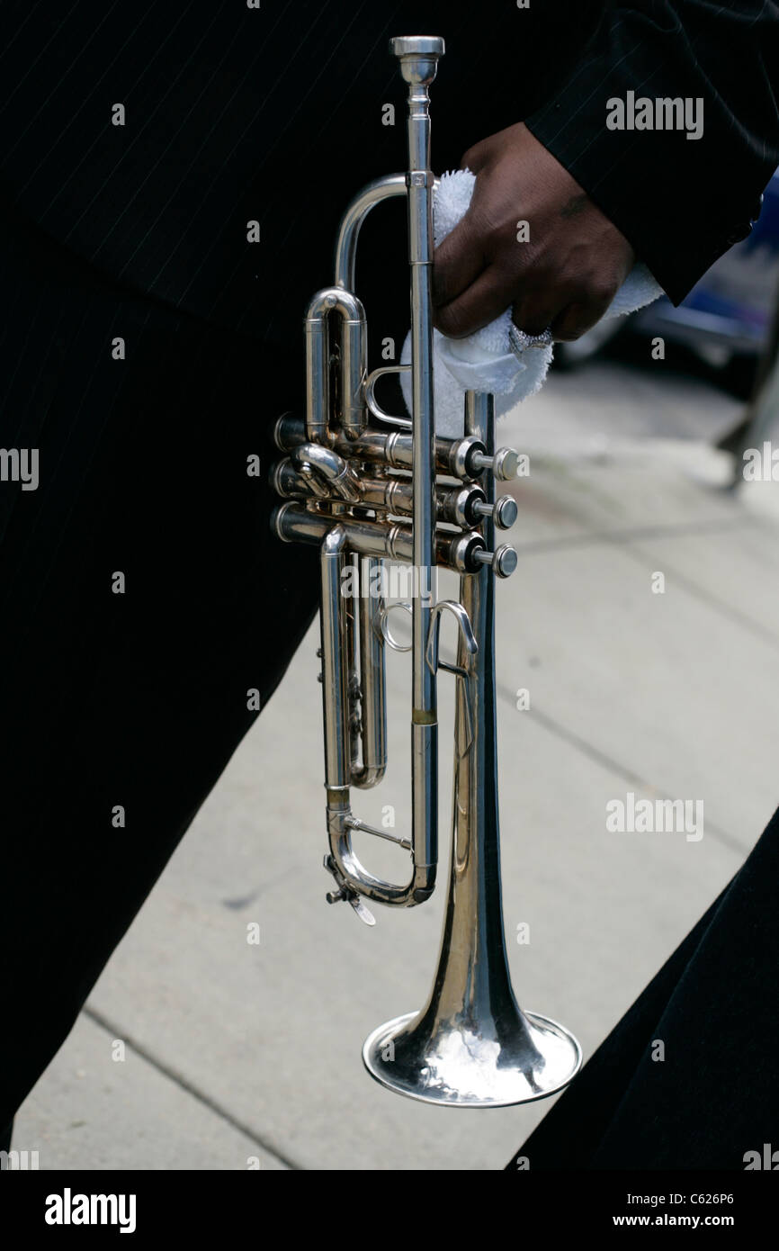 TRUMPET STREET MUSICIAN NEW ORLEANS USA Stock Photo Alamy