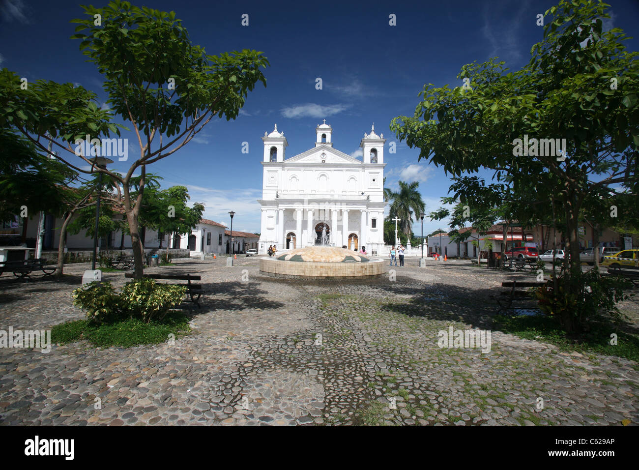 Iglesia Santa Lucìa as viewed from Parque Centenario. Suchitoto, Cuscatlan, El Salvador, Central America Stock Photo