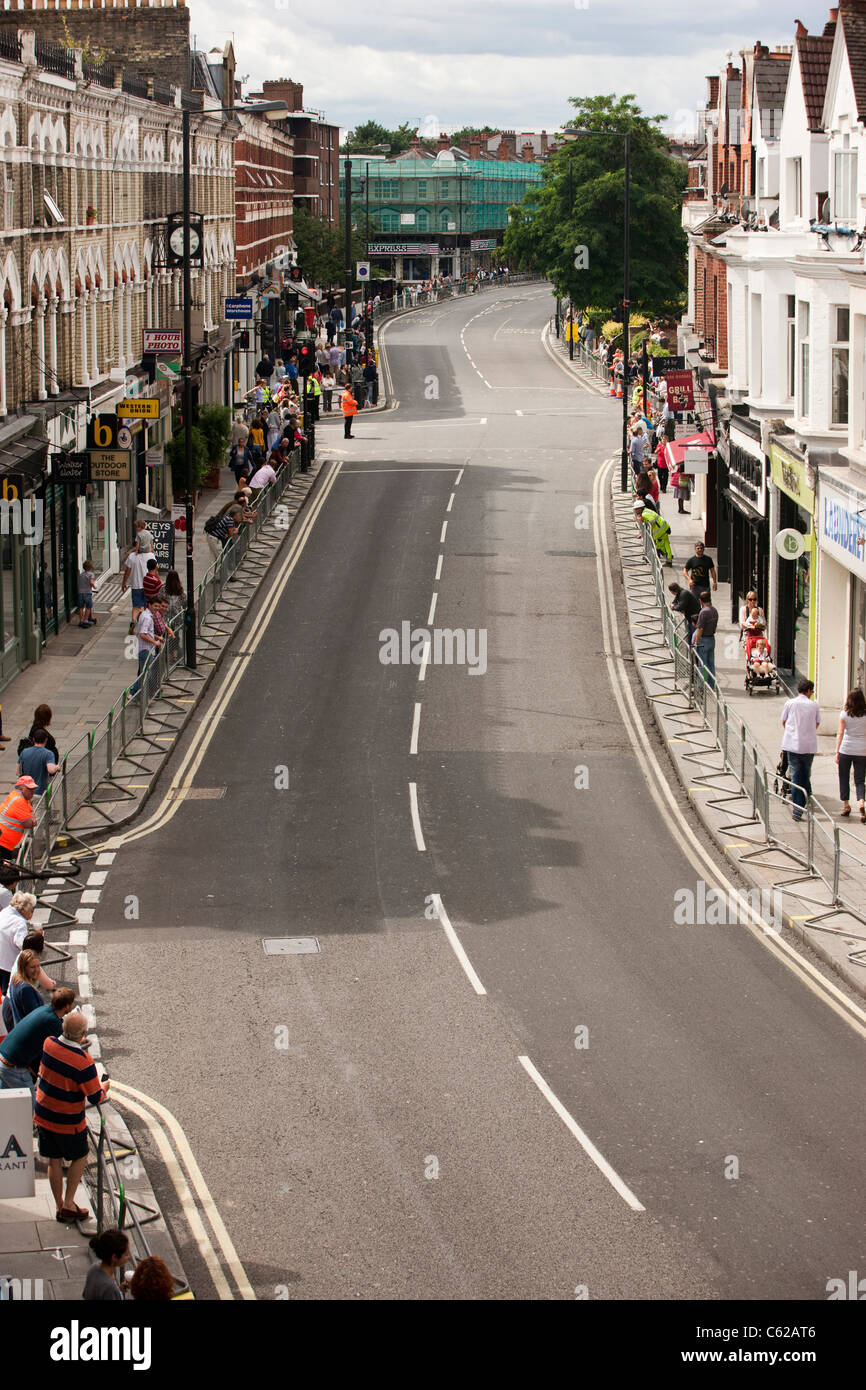 Fulham Rd The Fulham Road in South West London cleared of traffic. London-Surrey ...