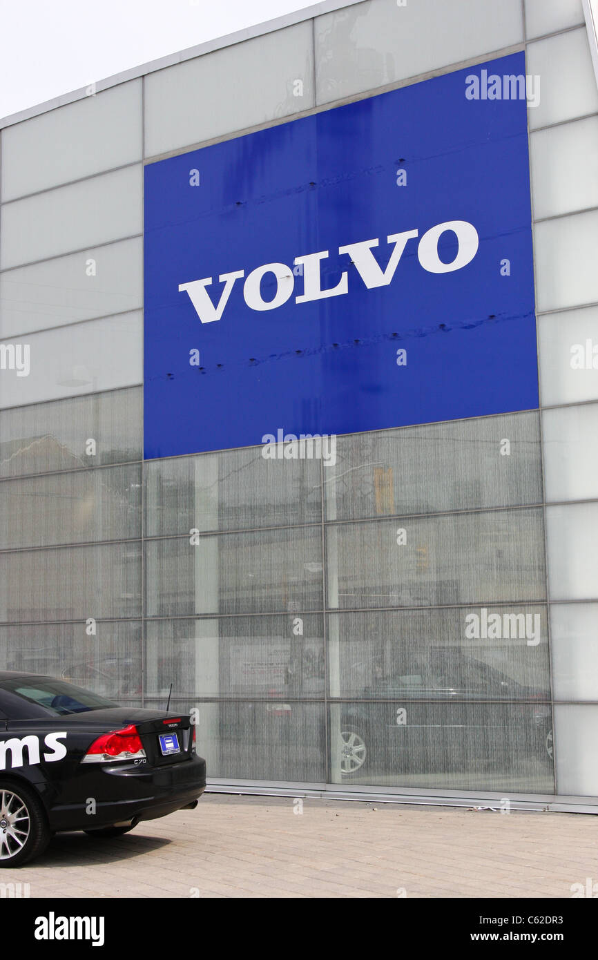 Volvo car showroom glass exterior Stock Photo