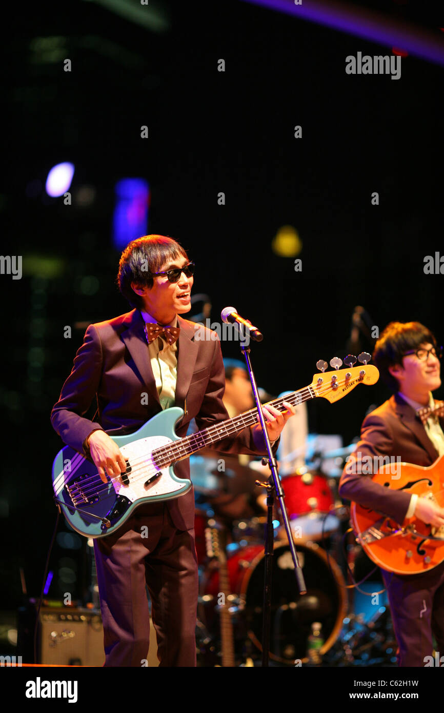 Band of brothers hires stock photography and images Alamy