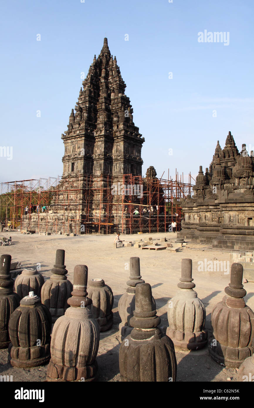 Restoration work on Candi Visnu temple at Prambanan, the largest Hindhu temple in Indonesia Stock Photo
