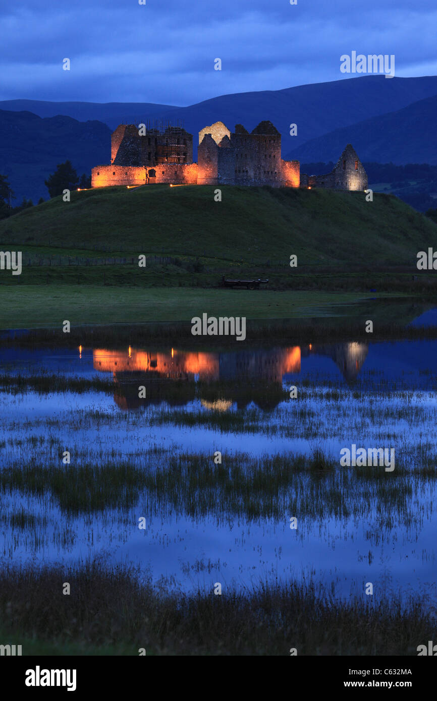 18th century ruthven barracks hi-res stock photography and images - Alamy