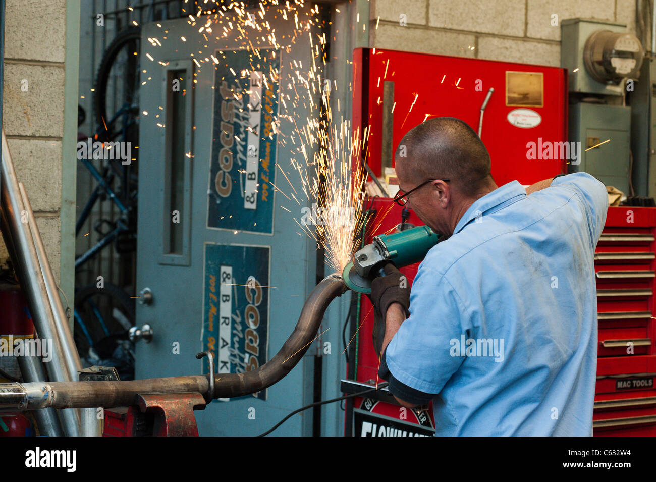 Muffler pipe hires stock photography and images Alamy