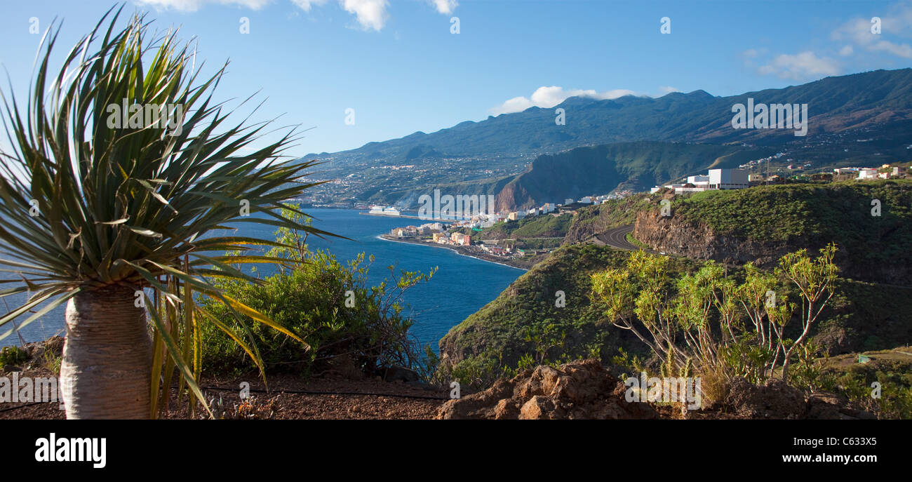 View from the coast road at the harbour, Santa Cruz, La Palma, Canary islands, Spain, Europe Stock Photo