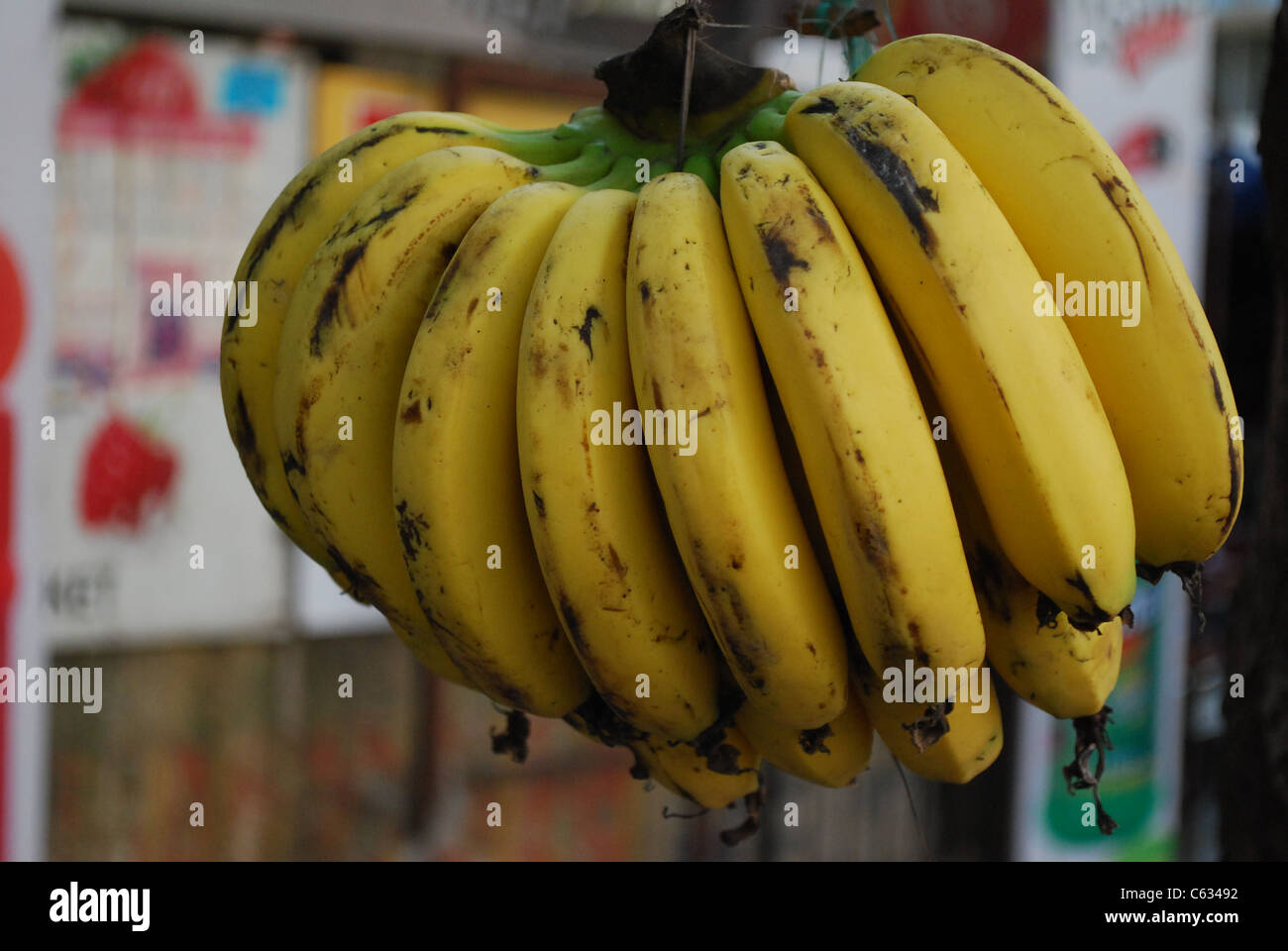 Banana bunch cluster Stock Photo by ©happystock 42506967