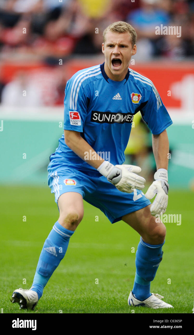 Bernd Leno Viktor Leno Bernd Leno Viktor Leno