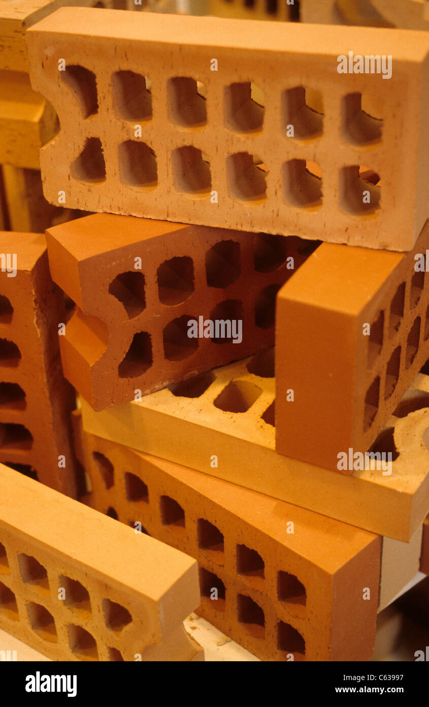 Build bricks hi-res stock photography and images - Alamy