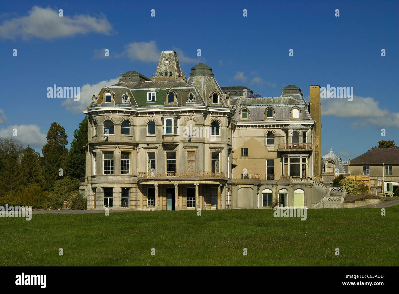 Grand old renaissance period house in berkshire, england near Henley-on-Thames Stock Photo