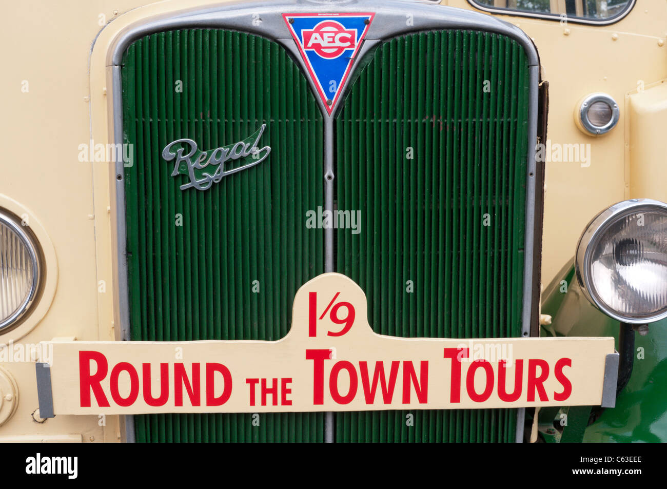Sign for Round The Town Tours on the front of an old bus Stock Photo