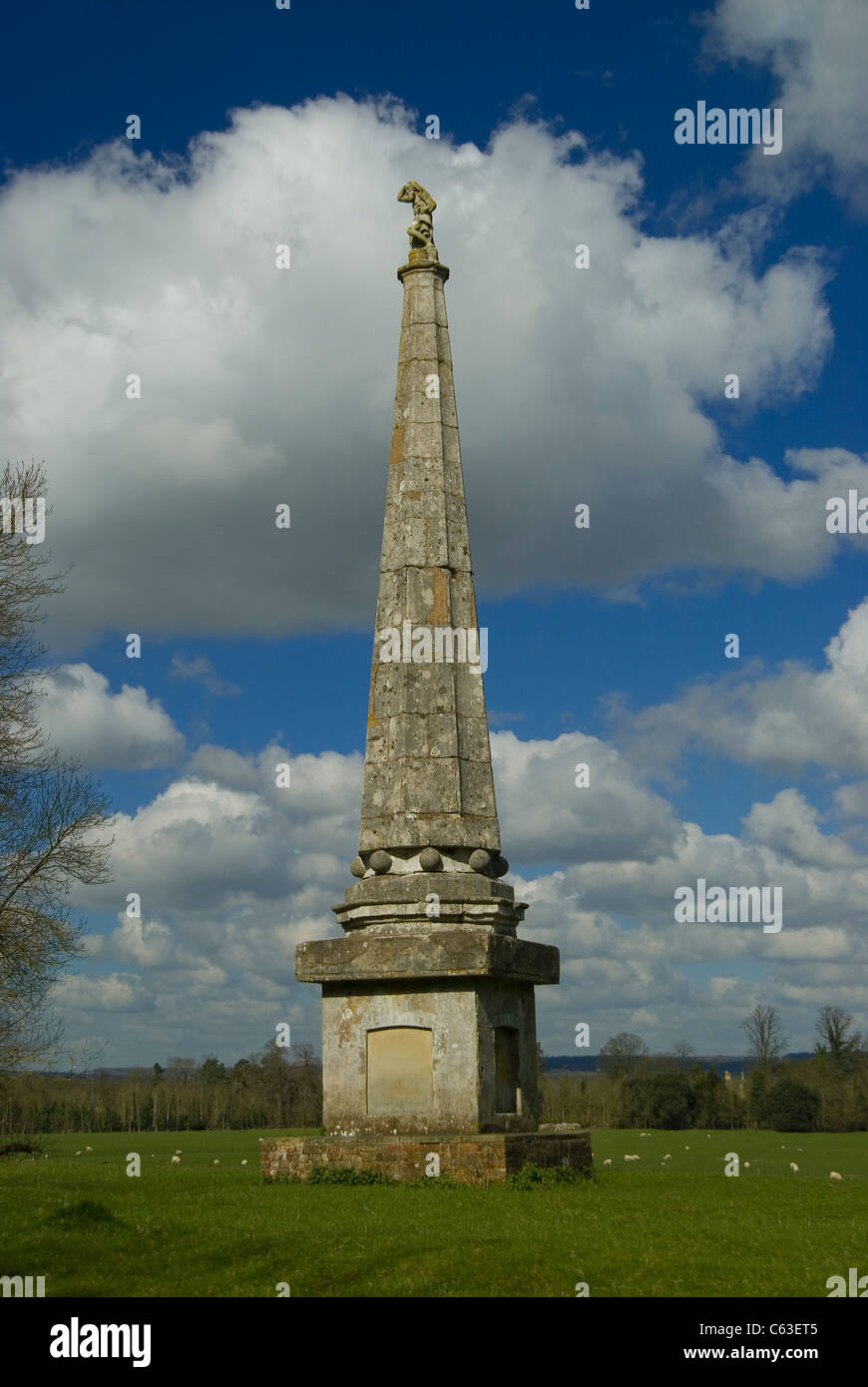 Monument at Old renaissance period house in berkshire, england near Henley-on-Thames Stock Photo