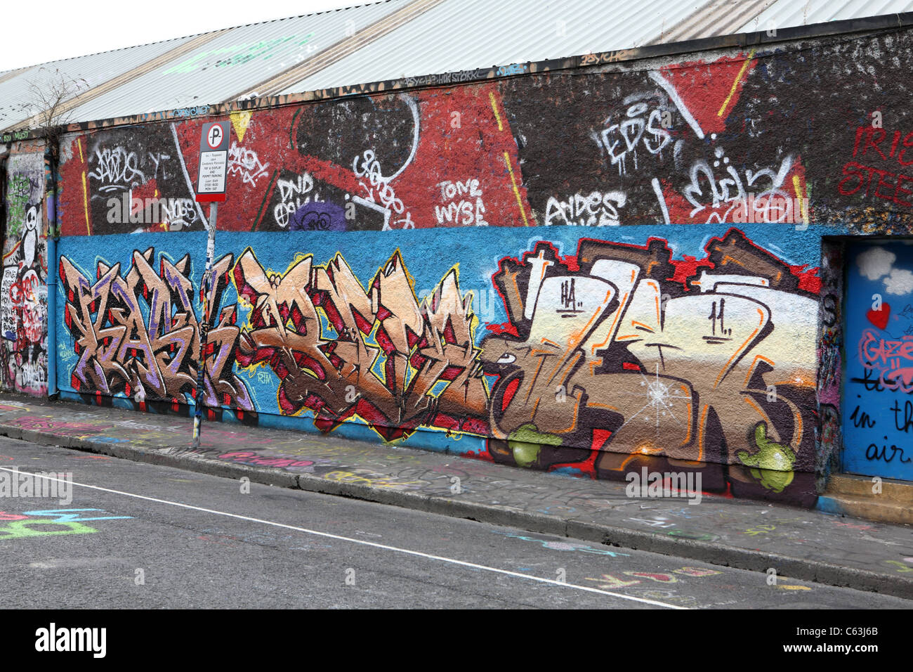 Graffiti in Windmill lane Dublin Stock Photo