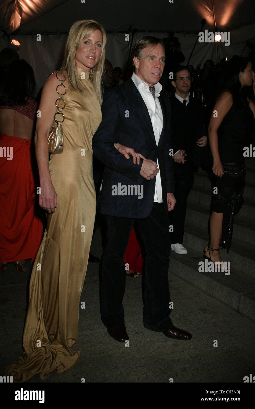 Lizzie Somerby, Tommy Hilfiger at arrivals for Costume Institute CHANEL Exhibit Opening Night Gala Benefit, Metropolitan Museum Stock Photo