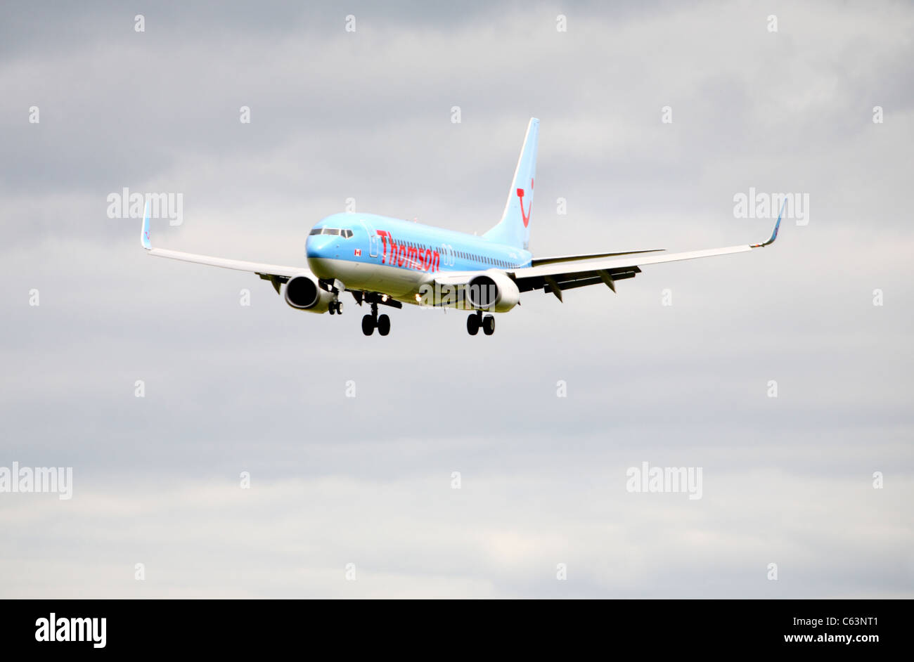 Thompson Boeing 737-800 landing at Dublin Stock Photo