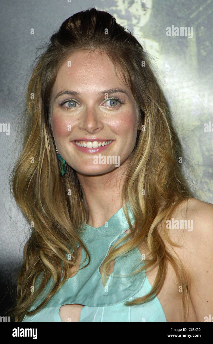 Rachel Blanchard at arrivals for AMITYVILLE HORROR Premiere, Arclight Cinerama Dome, Hollywood, CA, April 07, 2005. Photo by: Michael Germana/Everett Collection Stock Photo