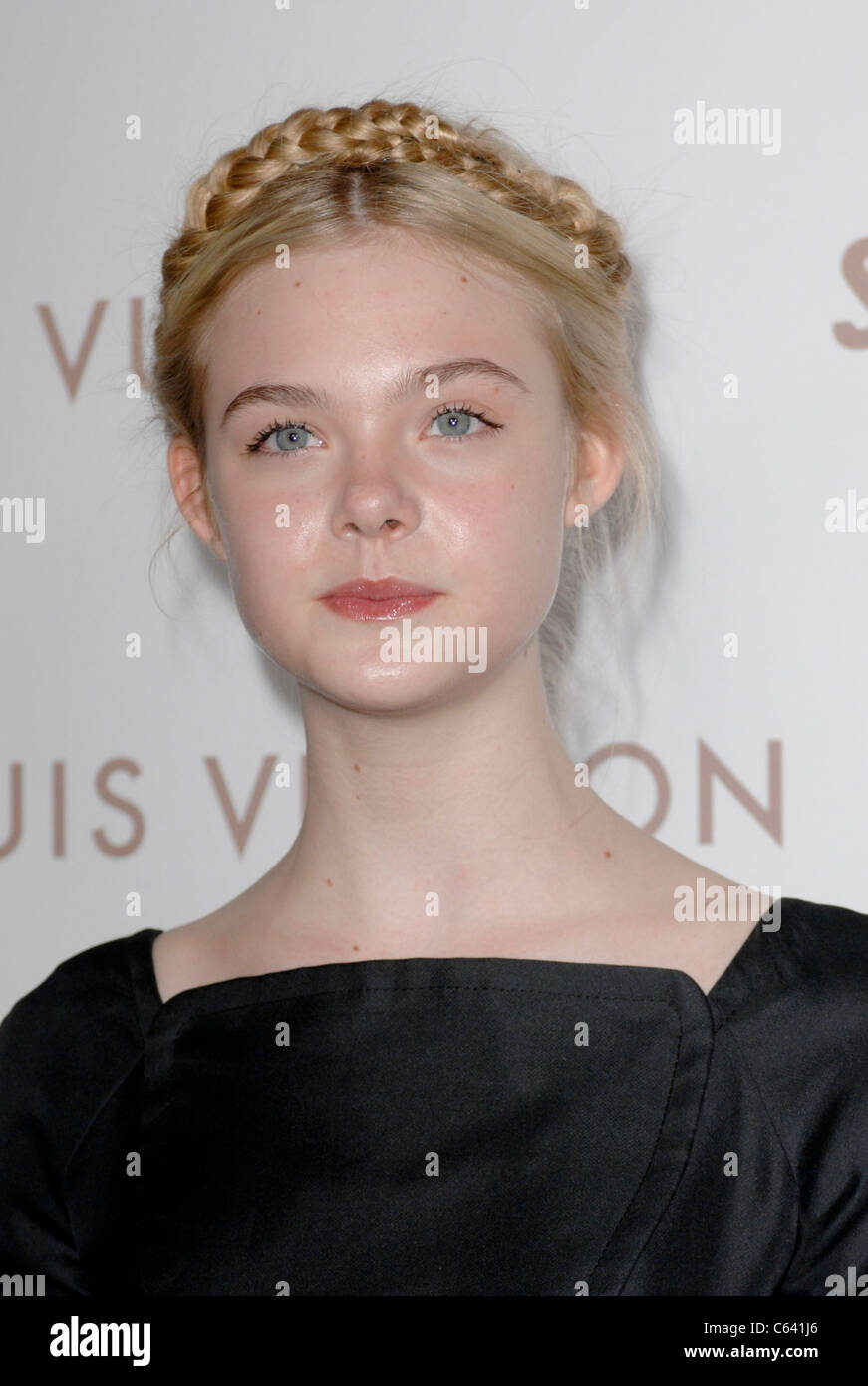 Elle Fanning at arrivals for SOMEWHERE Premiere, Arclight Hollywood, Los Angeles, CA December 7, 2010. Photo By: Elizabeth Goodenough/Everett Collection Stock Photo