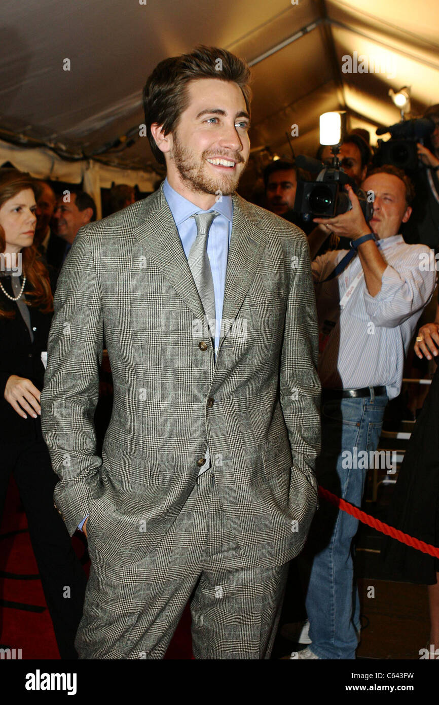 Jake Gyllenhaal at arrivals for PROOF Premiere at Toronto Film Festival, Roy Thompson Hall, Toronto, ON, September 12, 2005. Photo by: Malcolm Taylor/Everett Collection Stock Photo