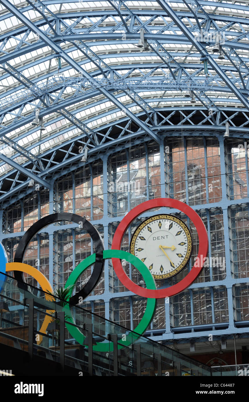 Olympic games rings hires stock photography and images Alamy