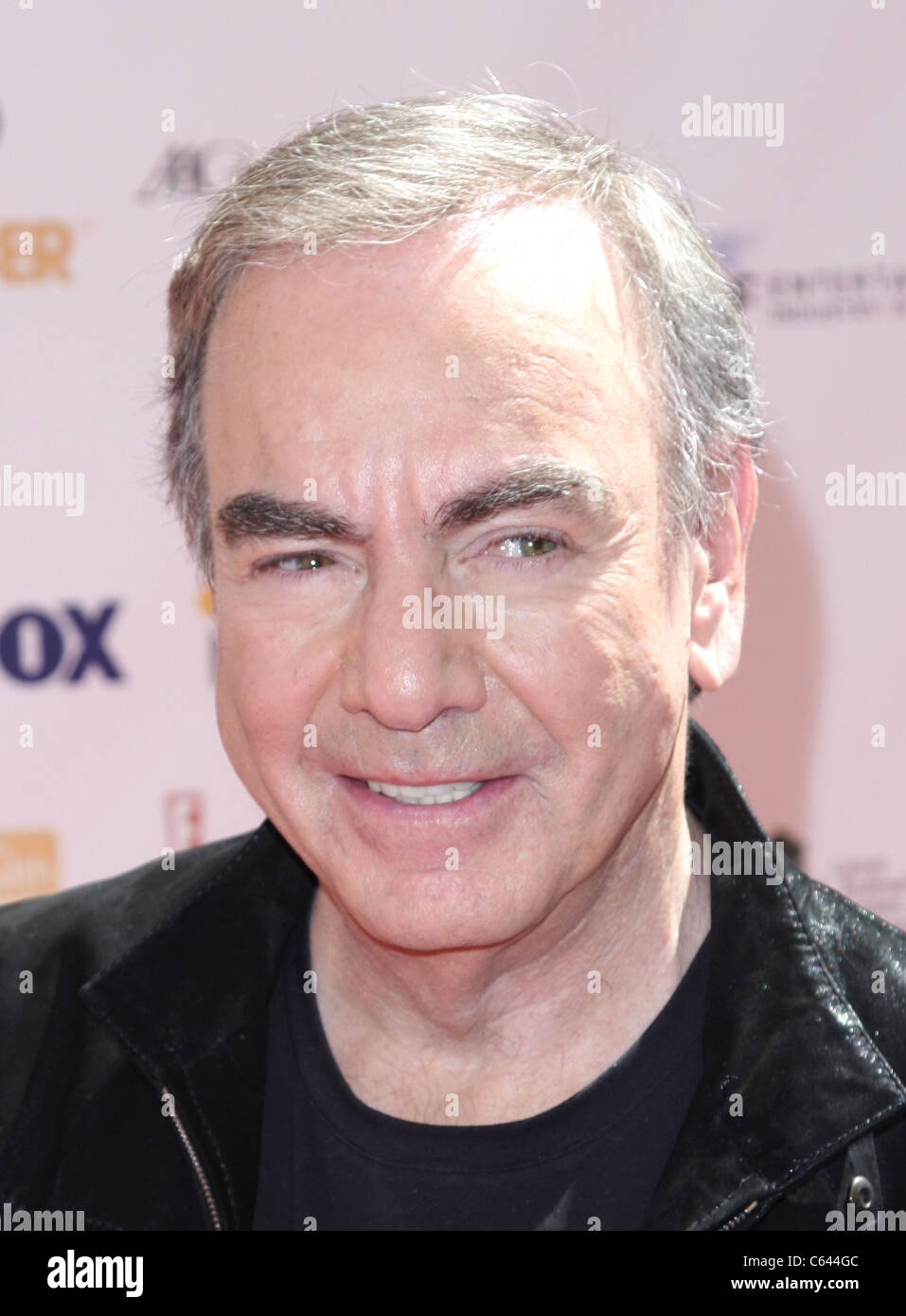 Neil Diamond in attendance for Stand Up To Cancer Fundraiser, Sony Pictures Studios, Los Angeles, CA September 10, 2010. Photo By: Adam Orchon/Everett Collection Stock Photo