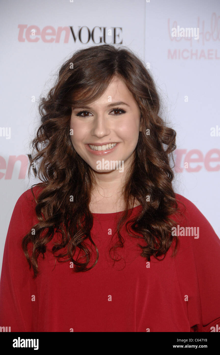 Erin Sanders at arrivals for Teen Vogue 8th Annual Young Hollywood Party, The Studios at Paramount, Los Angeles, CA October 1, 2010. Photo By: Michael Germana/Everett Collection Stock Photo
