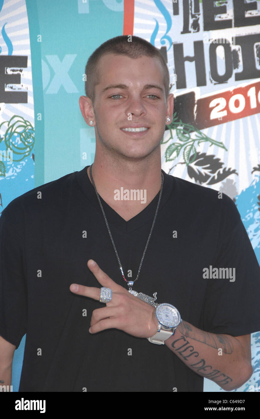 Ryan Sheckler at arrivals for Teen Choice Awards 2010 ARRIVALS