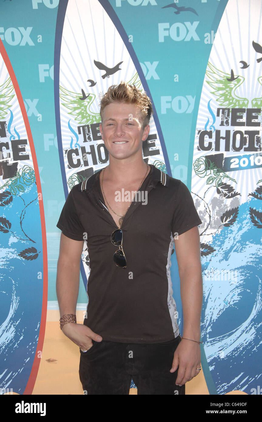 Charlie Bewley at arrivals for Teen Choice Awards 2010 - ARRIVALS ...