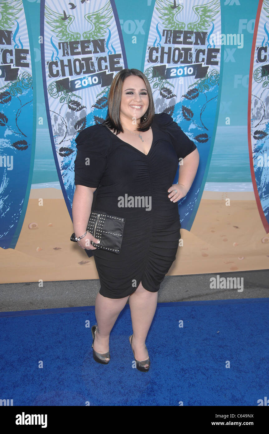 Nikki Blonsky at arrivals for Teen Choice Awards 2010 - ARRIVALS, Gibson Amphitheatre, Los Angeles, CA August 8, 2010. Photo By: Michael Germana/Everett Collection Stock Photo