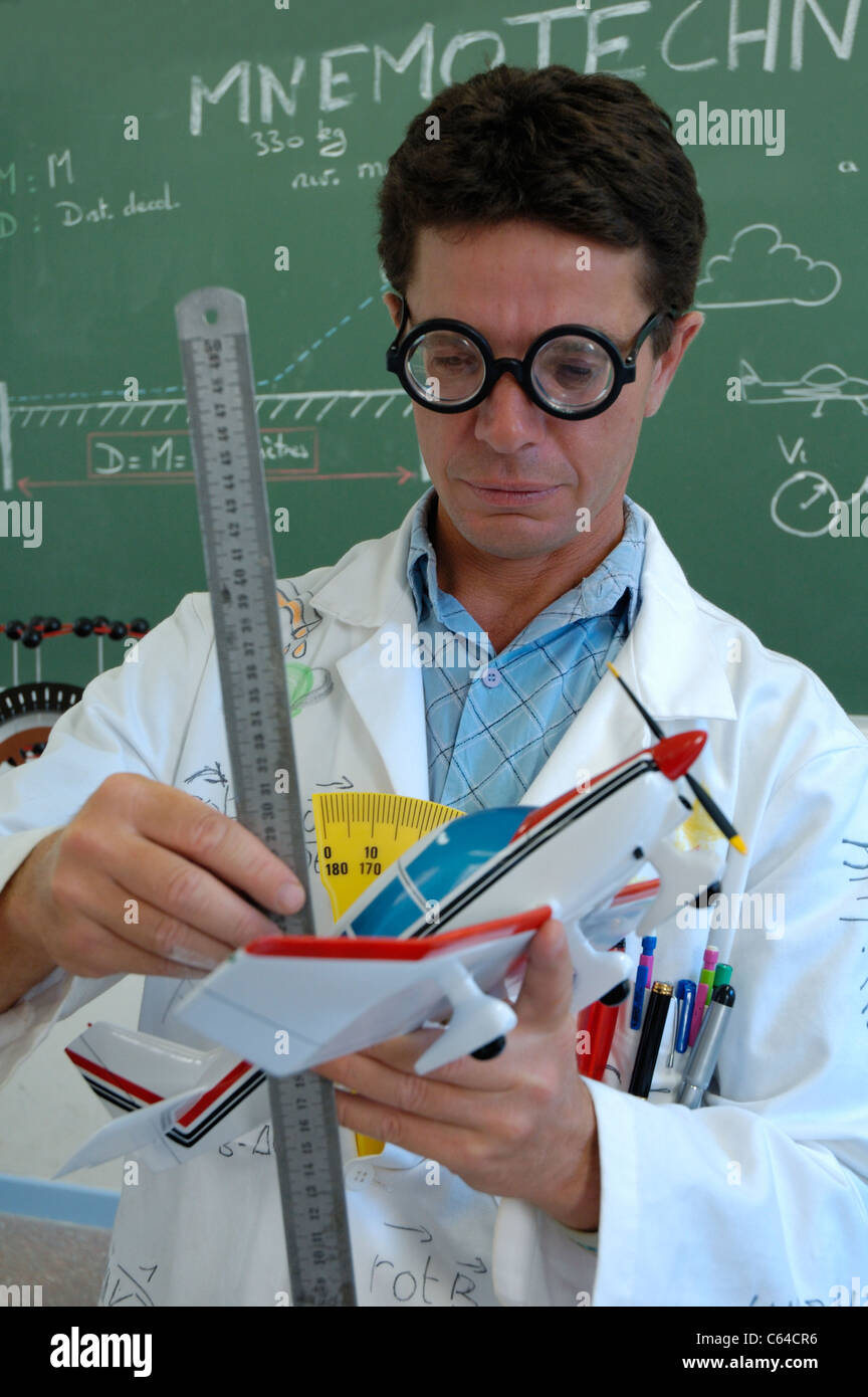 Homework vs hometask image