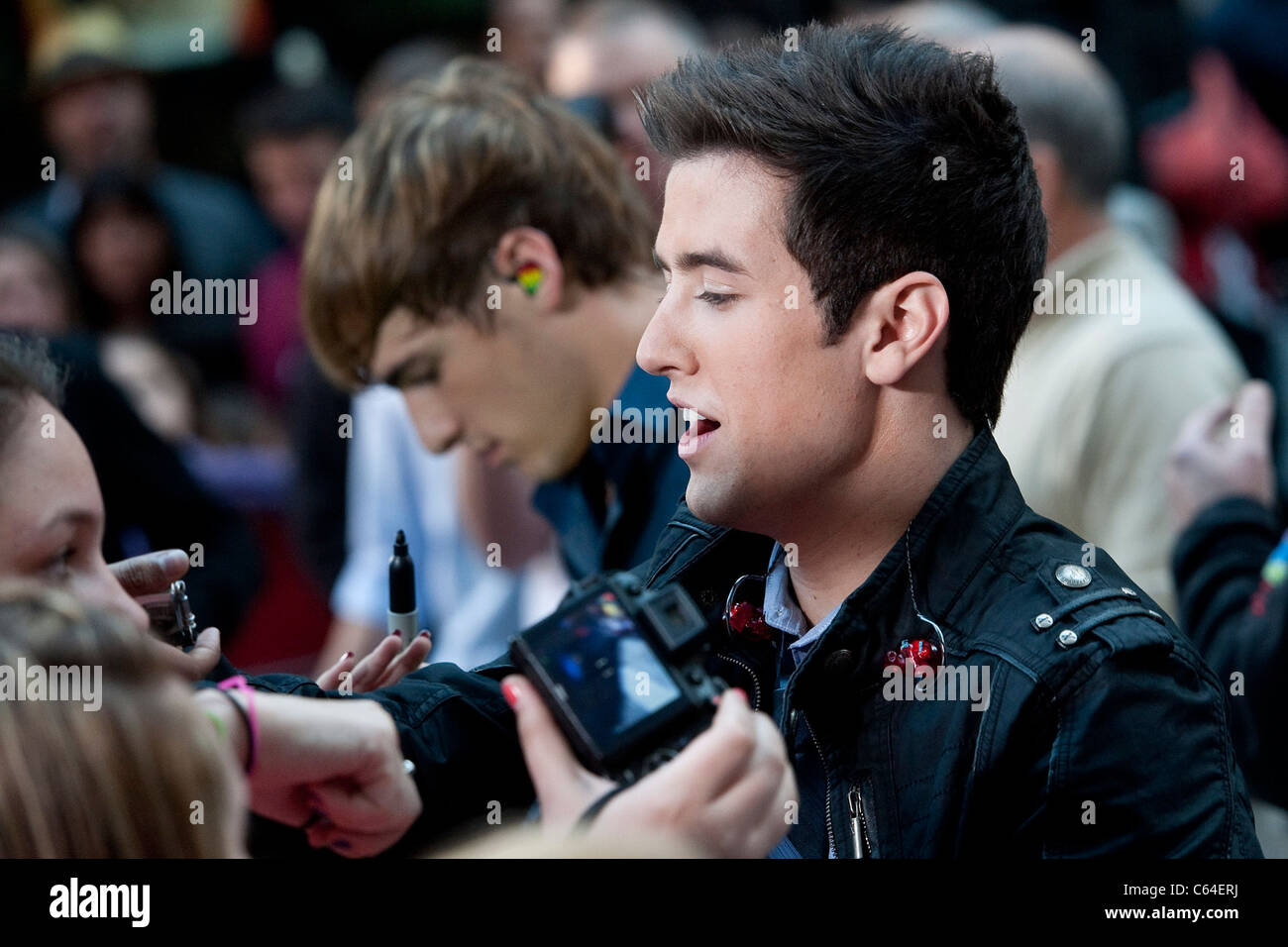 Big Time Rush, Logan Henderson on stage for NBC TODAY Show Concert ...