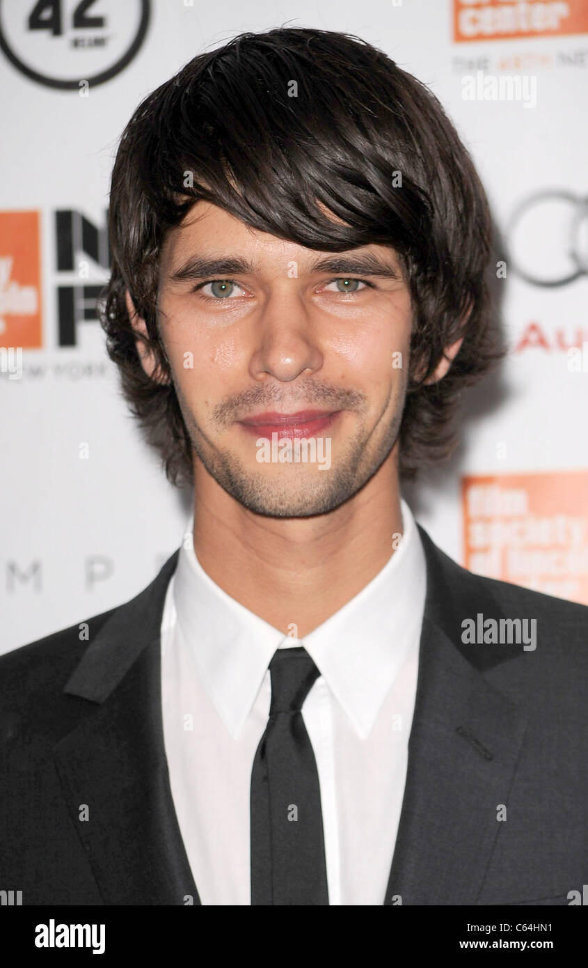 Ben whishaw hi-res stock photography and images - Alamy
