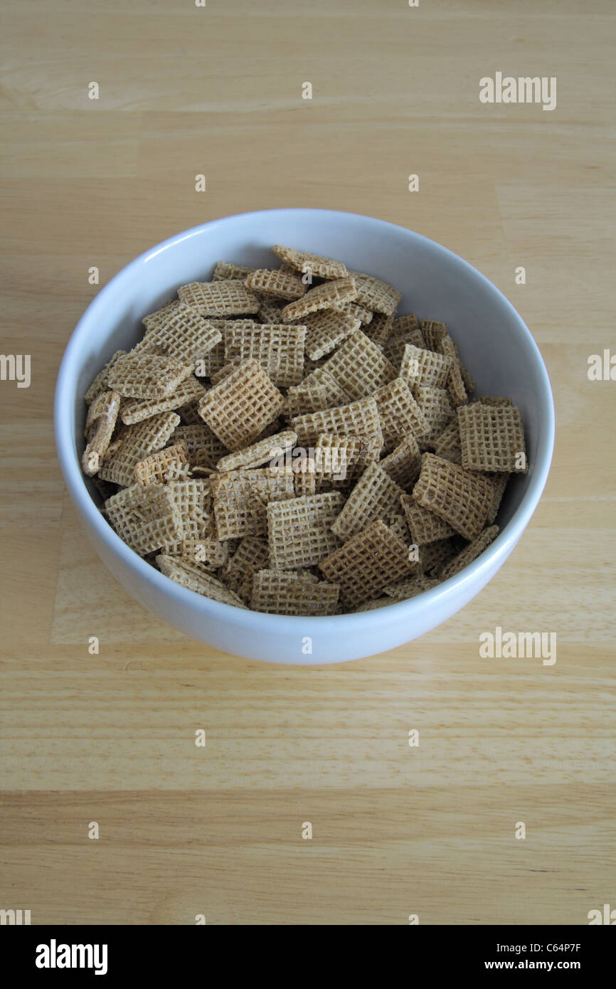 Close Up Of A Bowl Of Shreddies Breakfast Cereal Stock Photo Alamy close-up-of-a-bowl-of-shreddies-breakfast-cereal-stock-photo-alamy