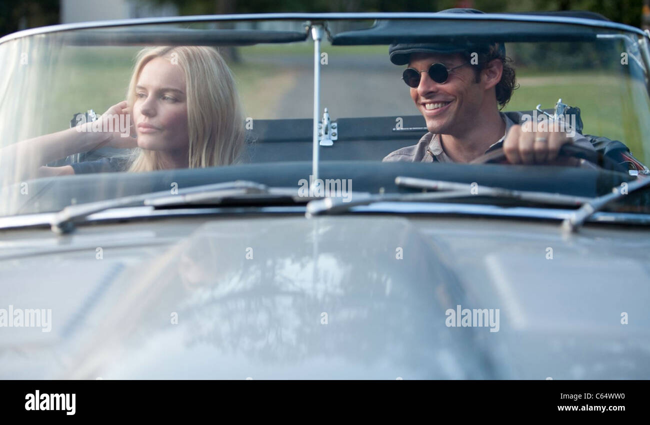 STRAW DOGS 2011 Screen Gems film with Kate Bosworth and James Marsden. Photo Steve Dietl Stock Photo
