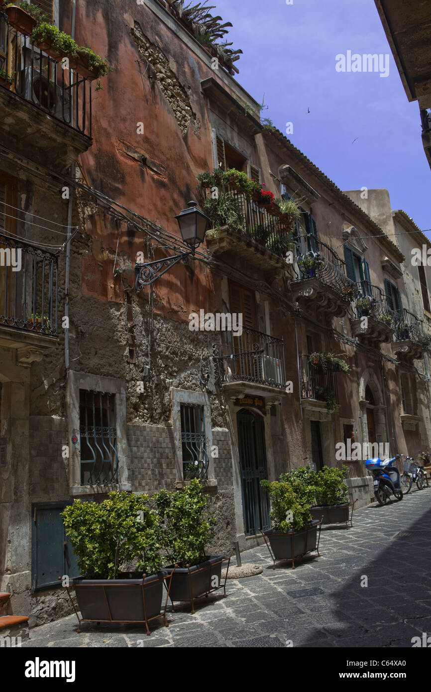 Traditional old front house in Sicily (Italian medieval and baroque