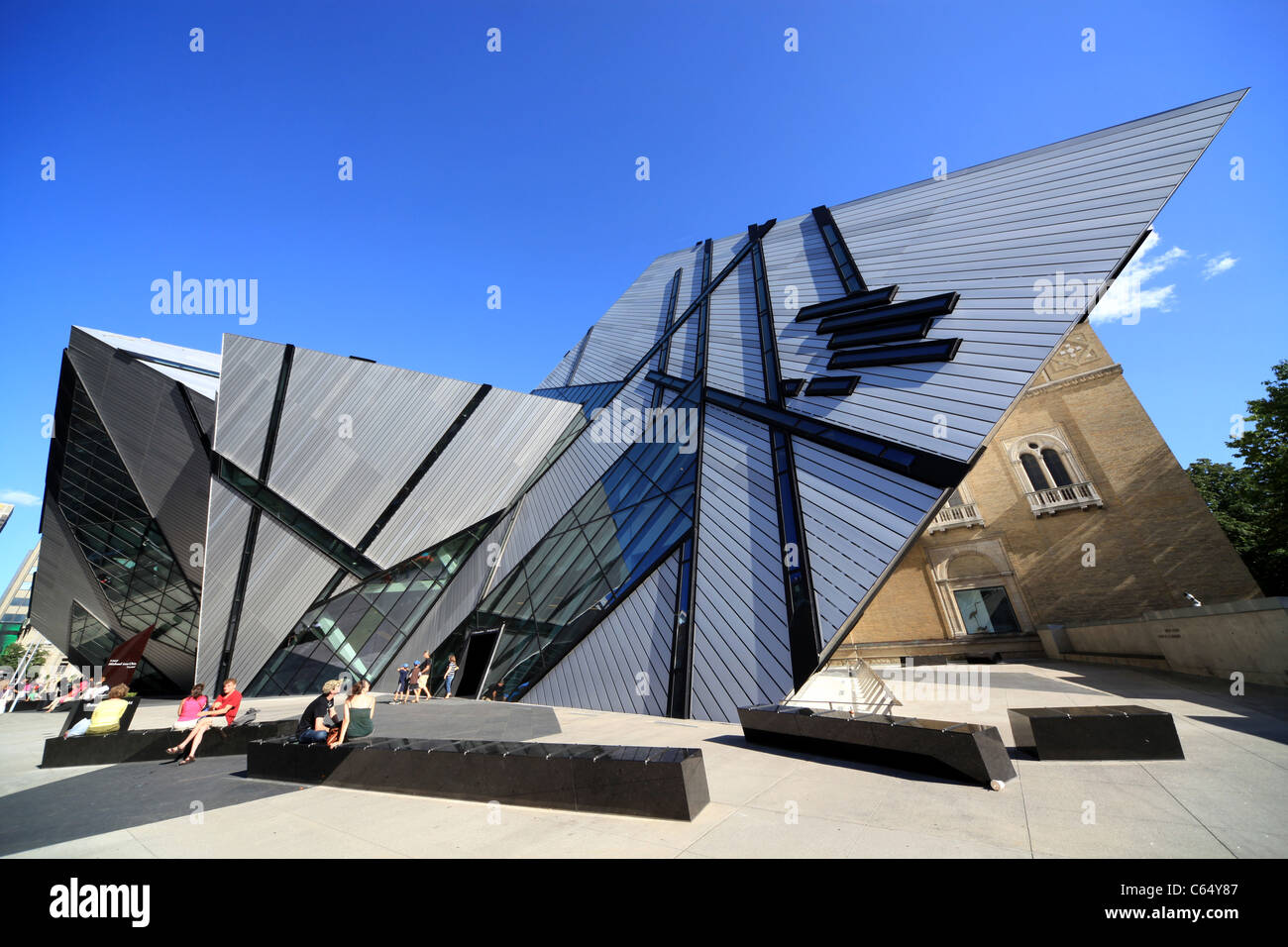 Royal Ontario Museum in Toronto with 'Crystal' addition by architect Daniel Libeskind -- shot with 12mm ultra-wide-angle lens. Stock Photo