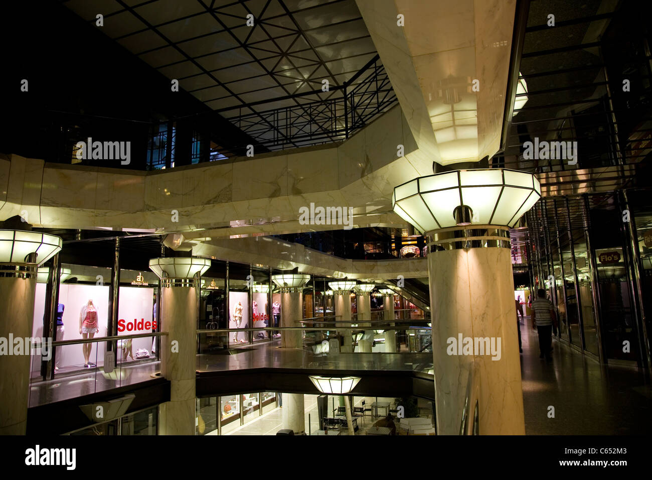 Confederation Centre shopping mall in Geneva Stock Photo Alamy