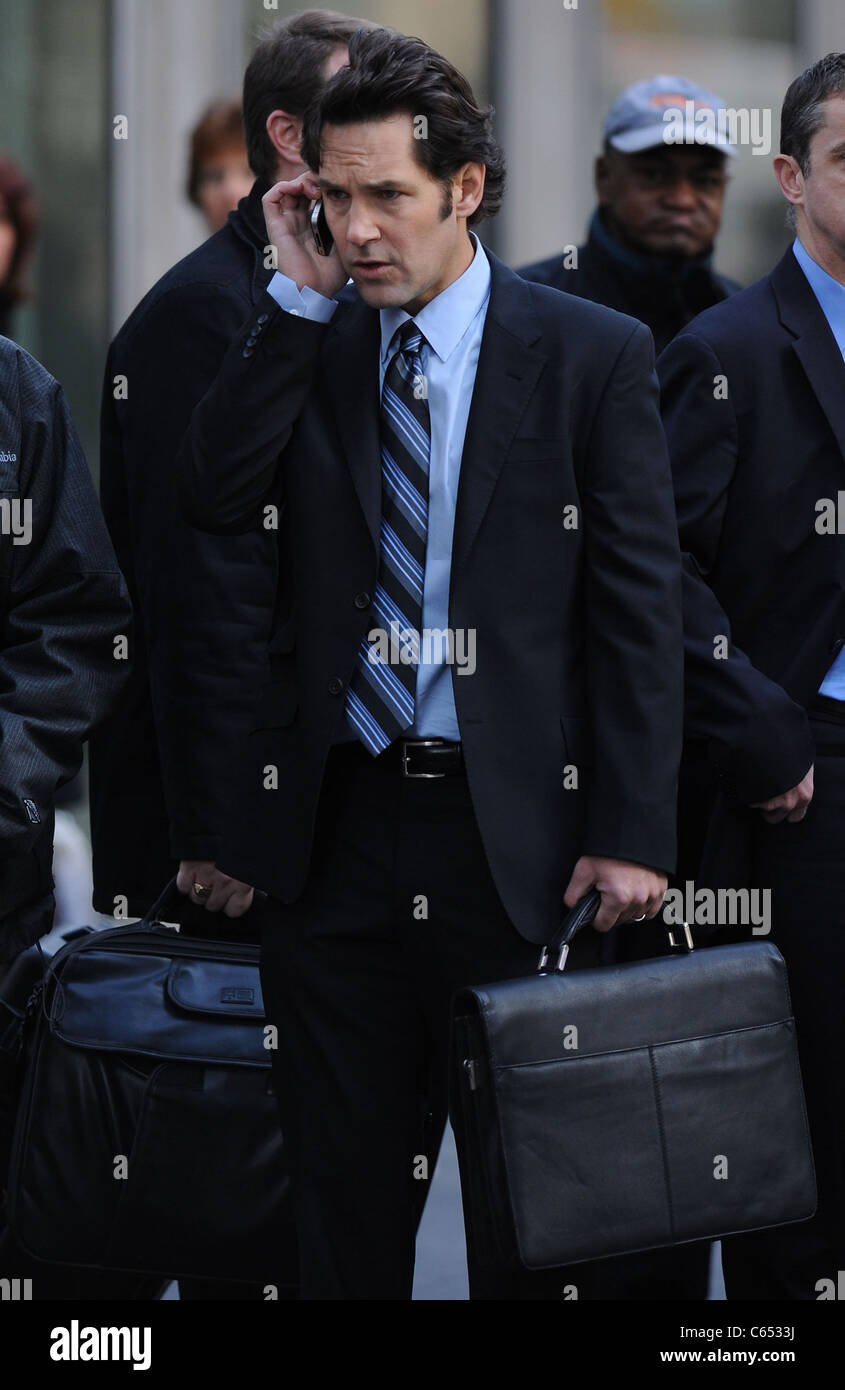 Paul Rudd out and about for WANDERLUST Film Shoot in Manhattan ...