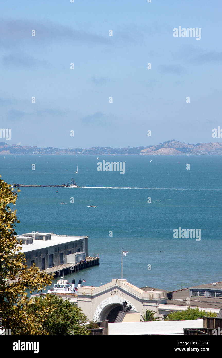 The San Francisco Bay and beyond viewed from Telegraph Hill Stock Photo
