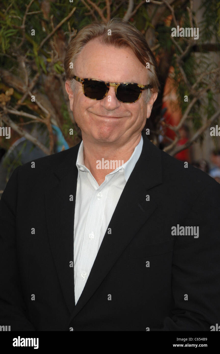 Sam Neill at arrivals for Legend of the Guardians: The Owls of Ga'Hoole, Grauman's Chinese Theatre, Los Angeles, CA September 19, 2010. Photo By: Dee Cercone/Everett Collection Stock Photo