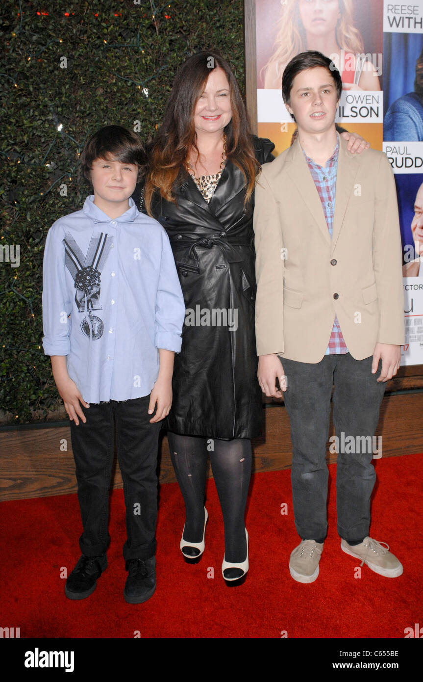 Jennifer Nicholson, sons at arrivals for HOW DO YOU KNOW Premiere, Village & Bruin Theatres in Westwood, Los Angeles, CA December 13, 2010. Photo By: Elizabeth Goodenough/Everett Collection Stock Photo